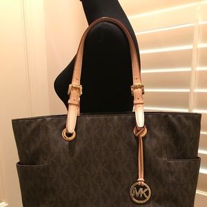Authentic Michael Kors horizontal tote for MacBook